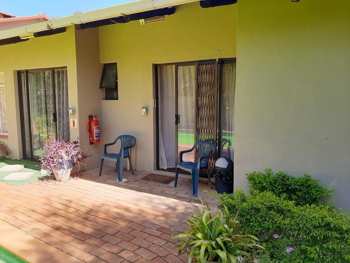 Chariots Guest House Polokwane Dış mekan fotoğraf